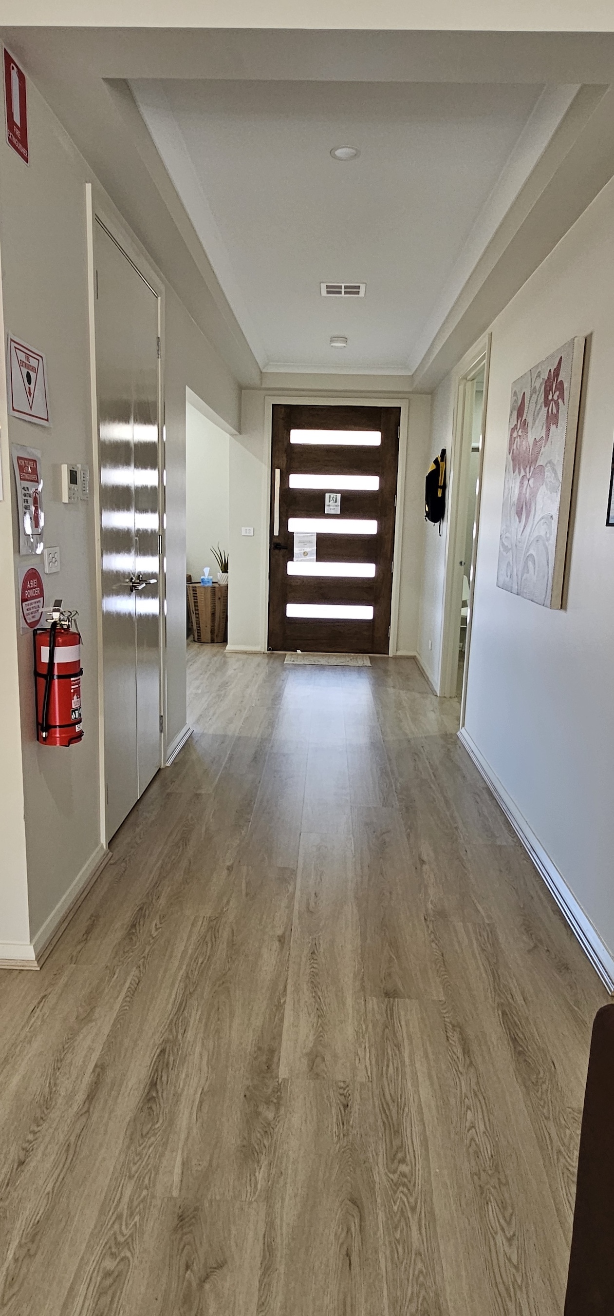 Fully Accessible 4BR, all with Ensuite - SIL Home - Lara - 2 Vacancy — Home image 3