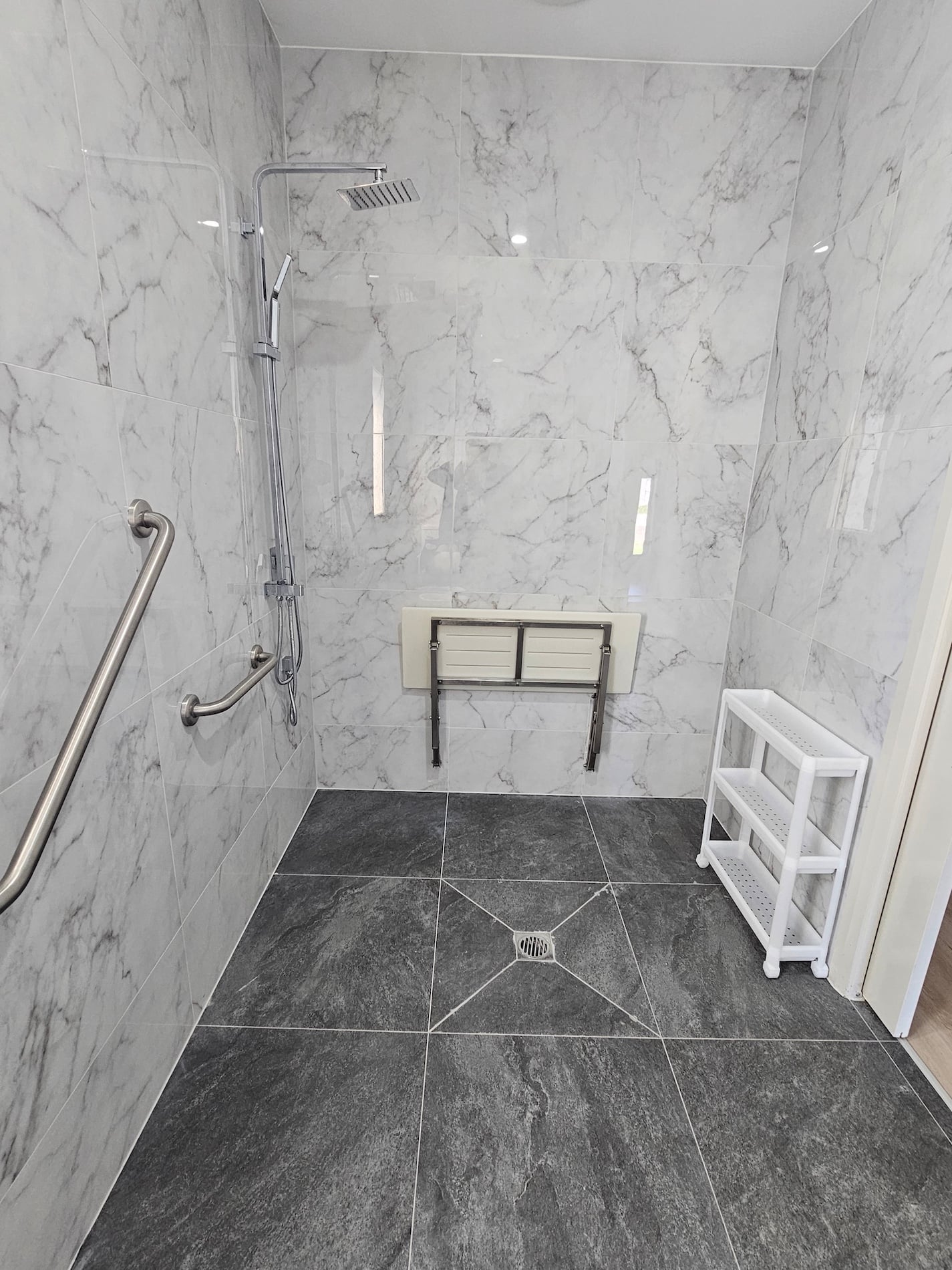 Fully Accessible 4BR, all with Ensuite - SIL Home - Lara - 2 Vacancy — Home image 19