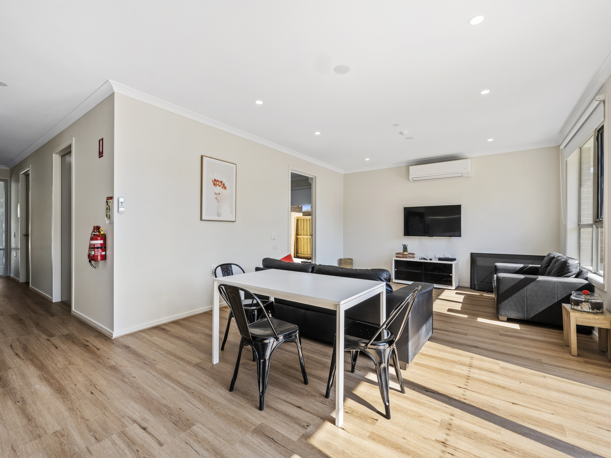 Dandenong (Gloria Avenue) — Home image 8