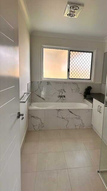 Toowoomba 3 SIL Room Home with OOA & Media Room in Harristown