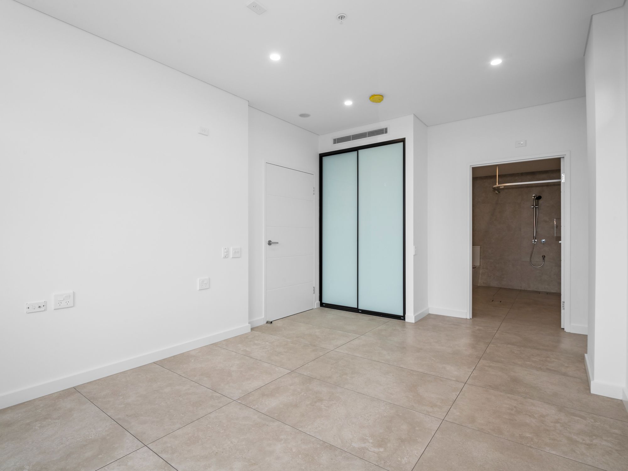 Modern and Stylish 1-Bedroom High Physical Support SDA — Home image 4