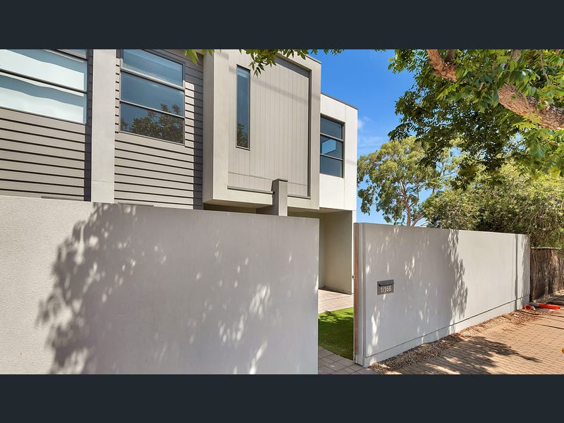 Modern Townhouse in a nest — Floorplan 1
