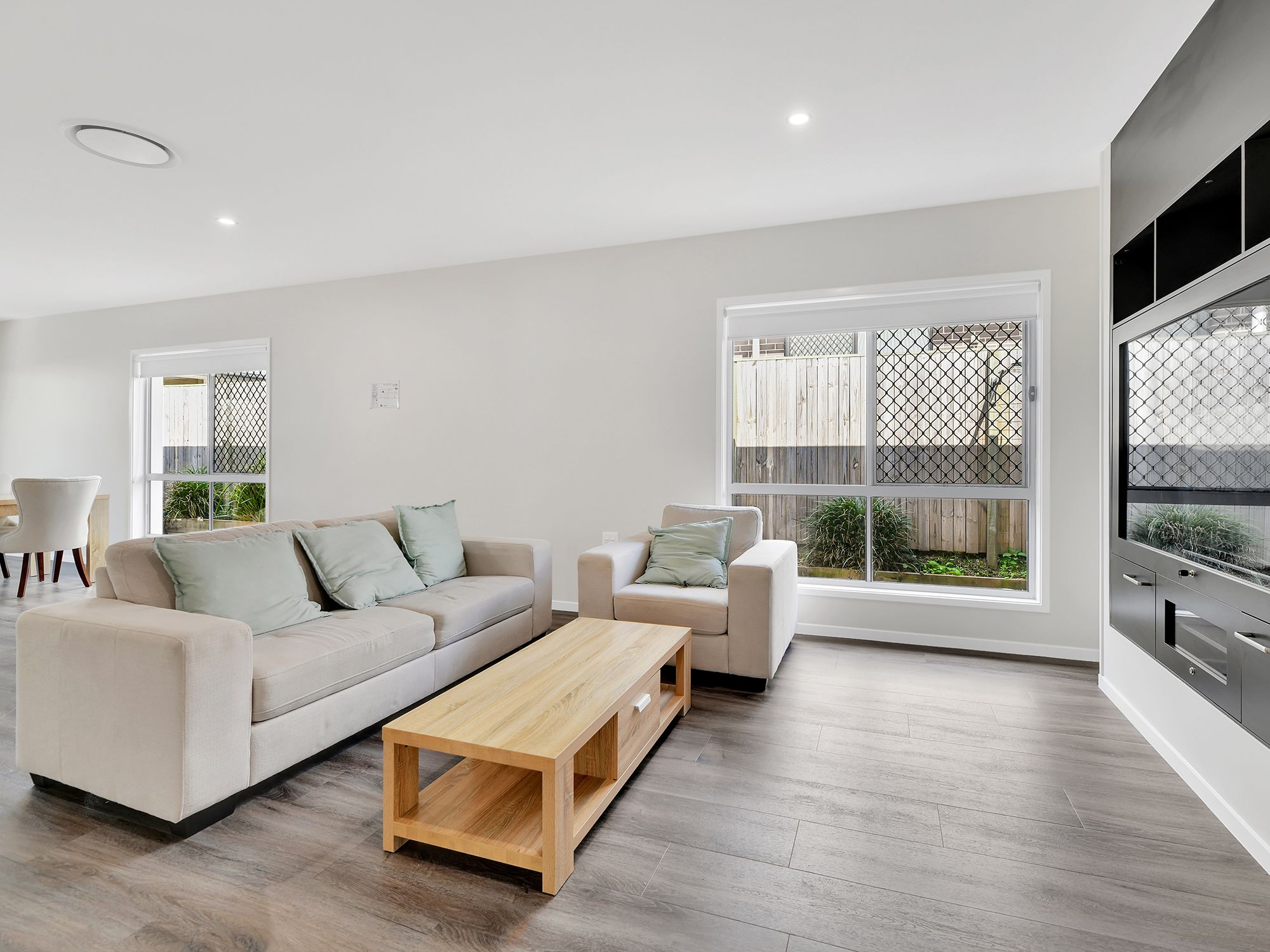 Bahrs Scrub QLD 4207 — Home image 13