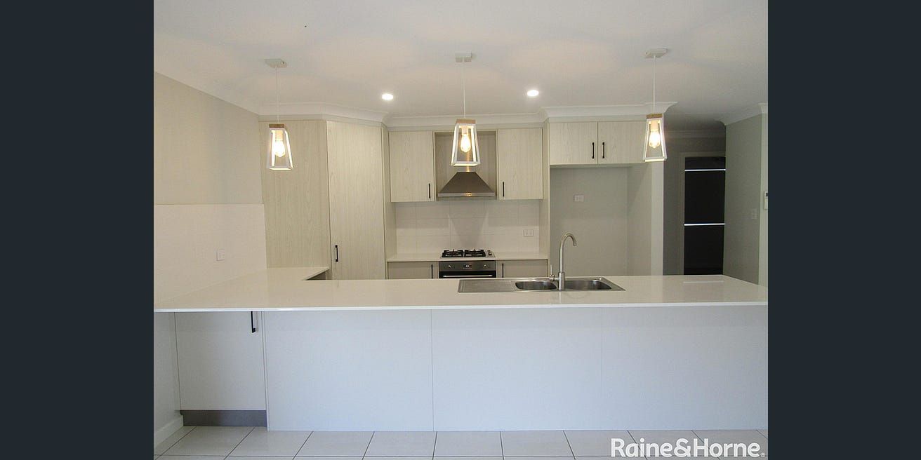 Modern SIL Home in Moree in Moree