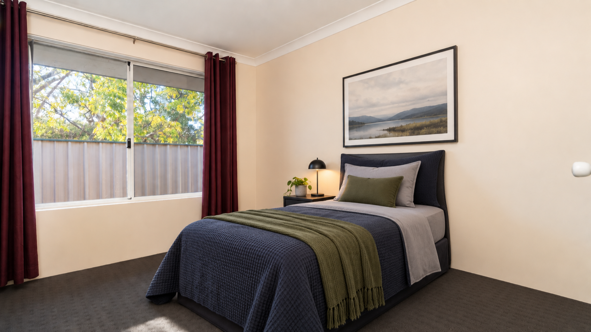 Unit 3, 5 Fort St - Bedroom