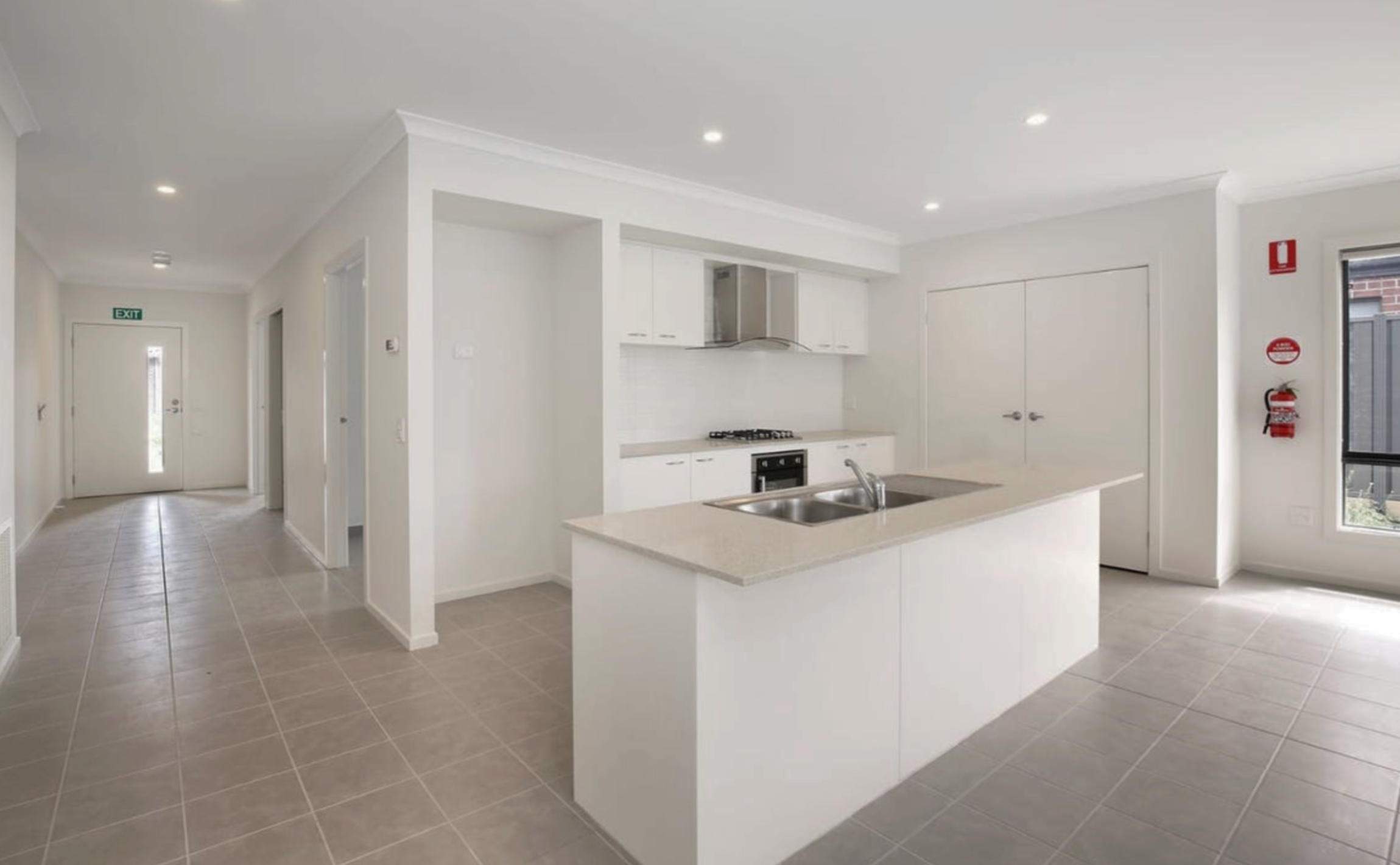 HEATHER GROVE HPS - Clyde North, Victoria — Home image 8