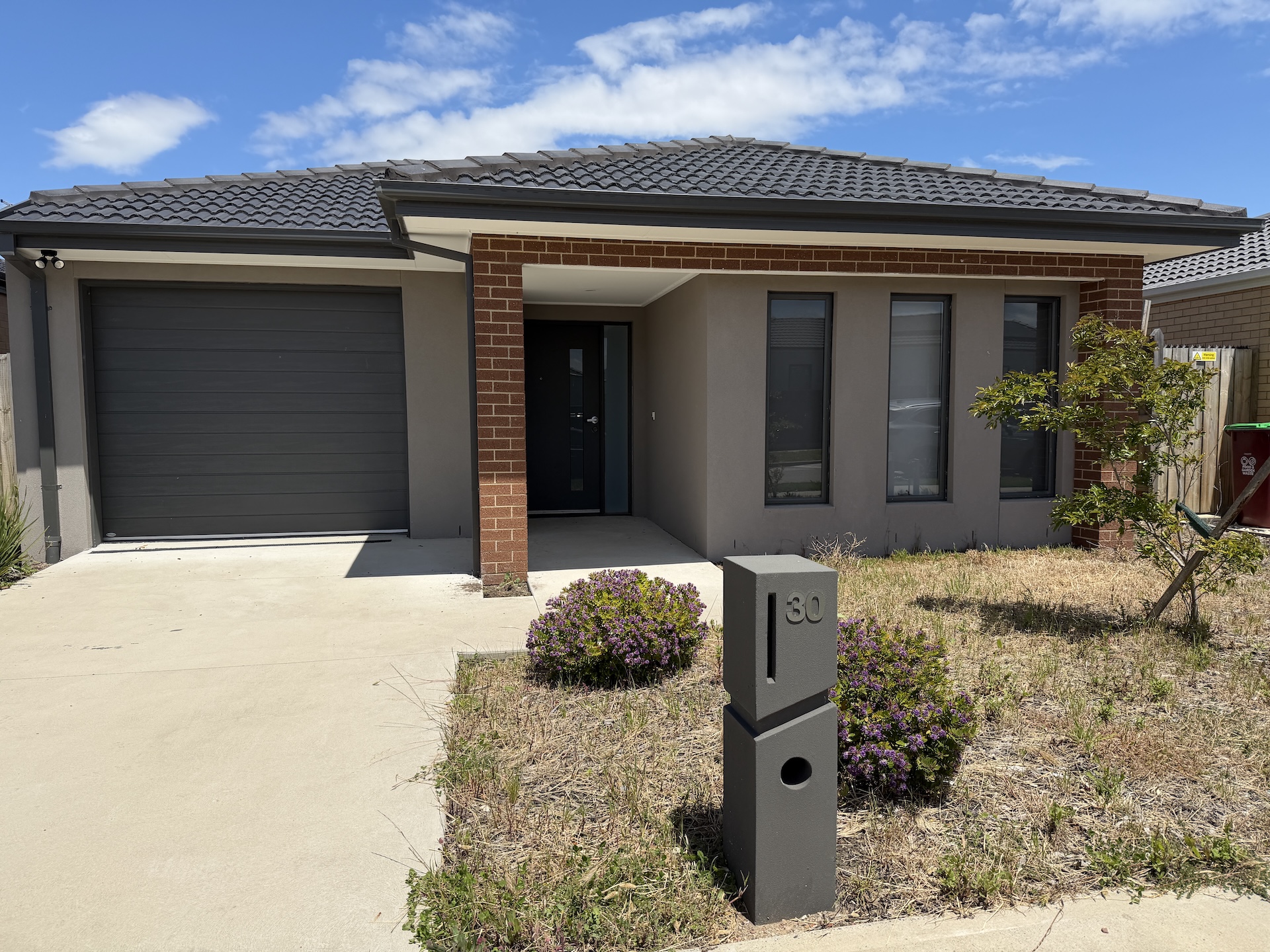 Prime Cranbourne East Robust SDA Home – Shops, Healthcare & Community Nearby in Cranbourne East