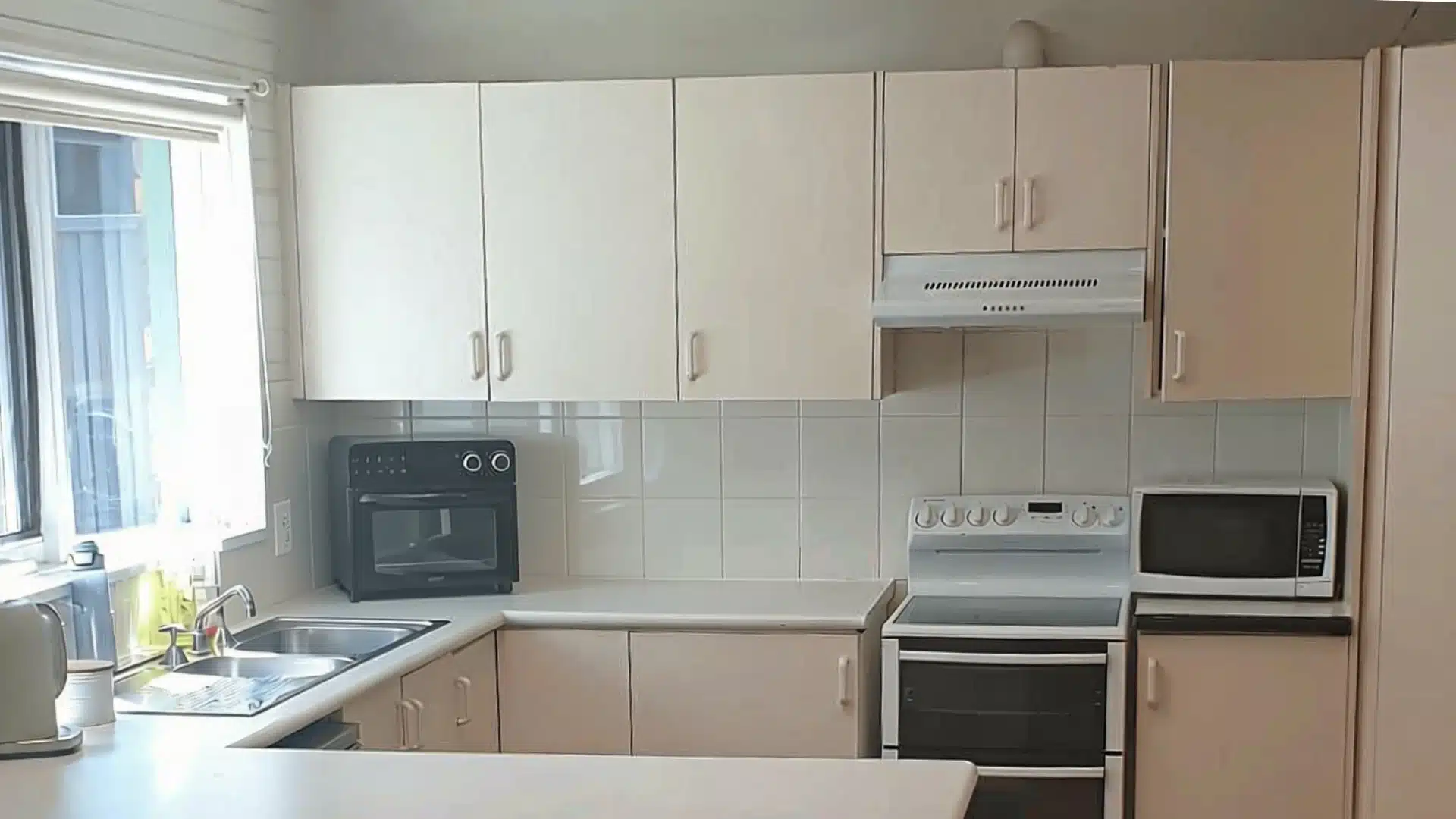 Hornsby Heights – Shared 3-bedroom male home — Home image 2
