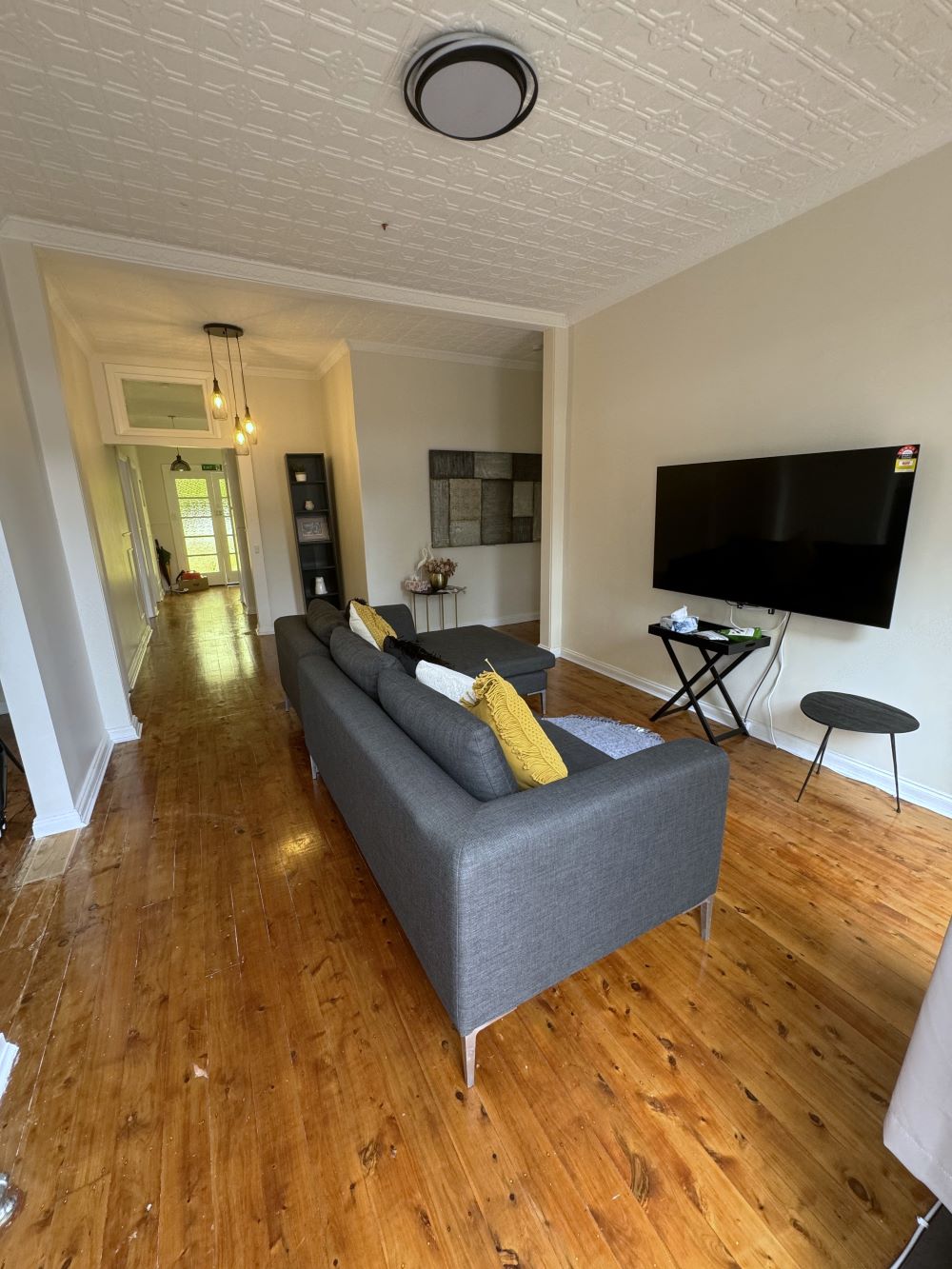 Large SIL Home East Lindfield Granny Flat Female only — Home image 4