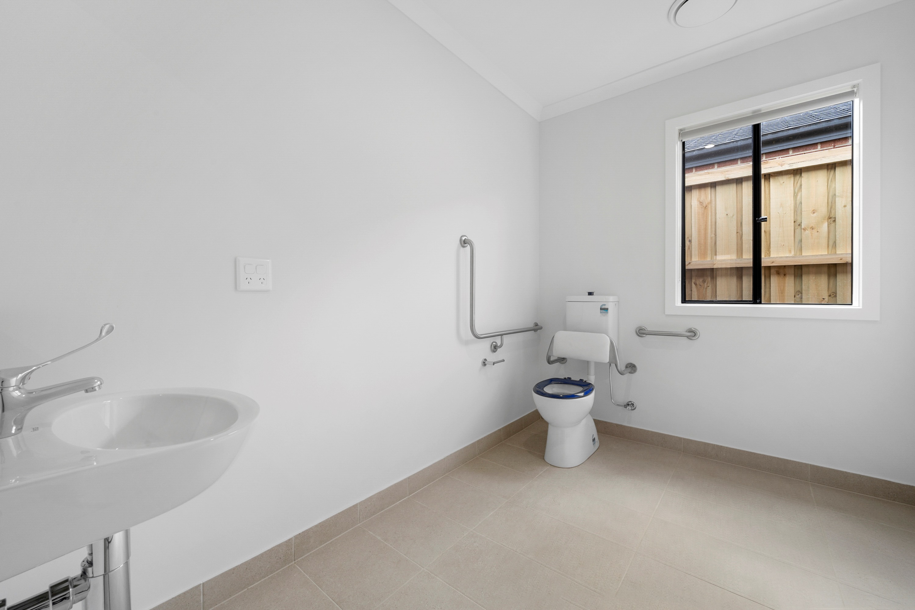 Community Haven - Fraser Rise SDA - HPS - 3 Vacancy — Home image 13