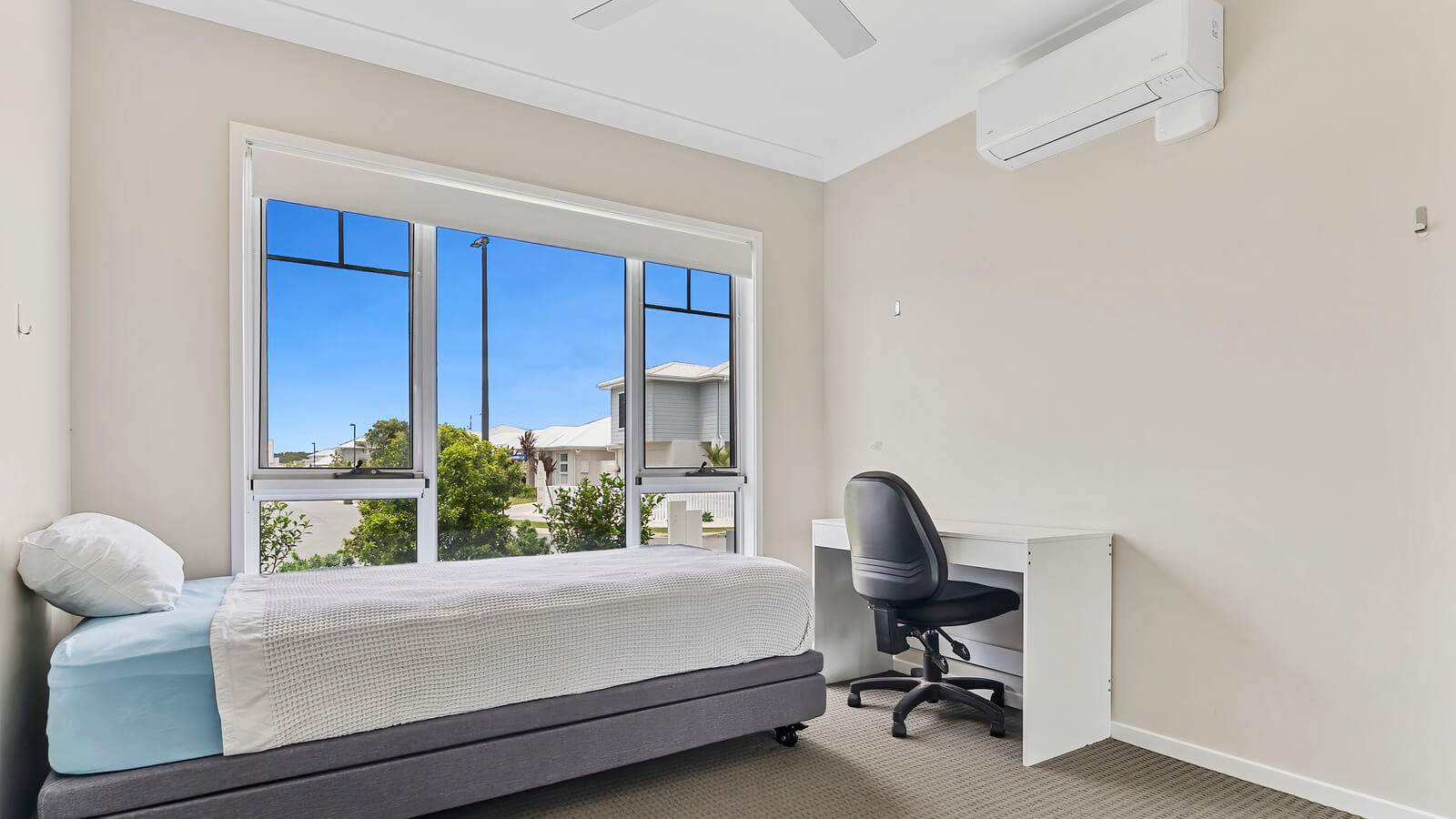 Enjoy Modern Living in Banya, Sunshine Coast — Home image 9