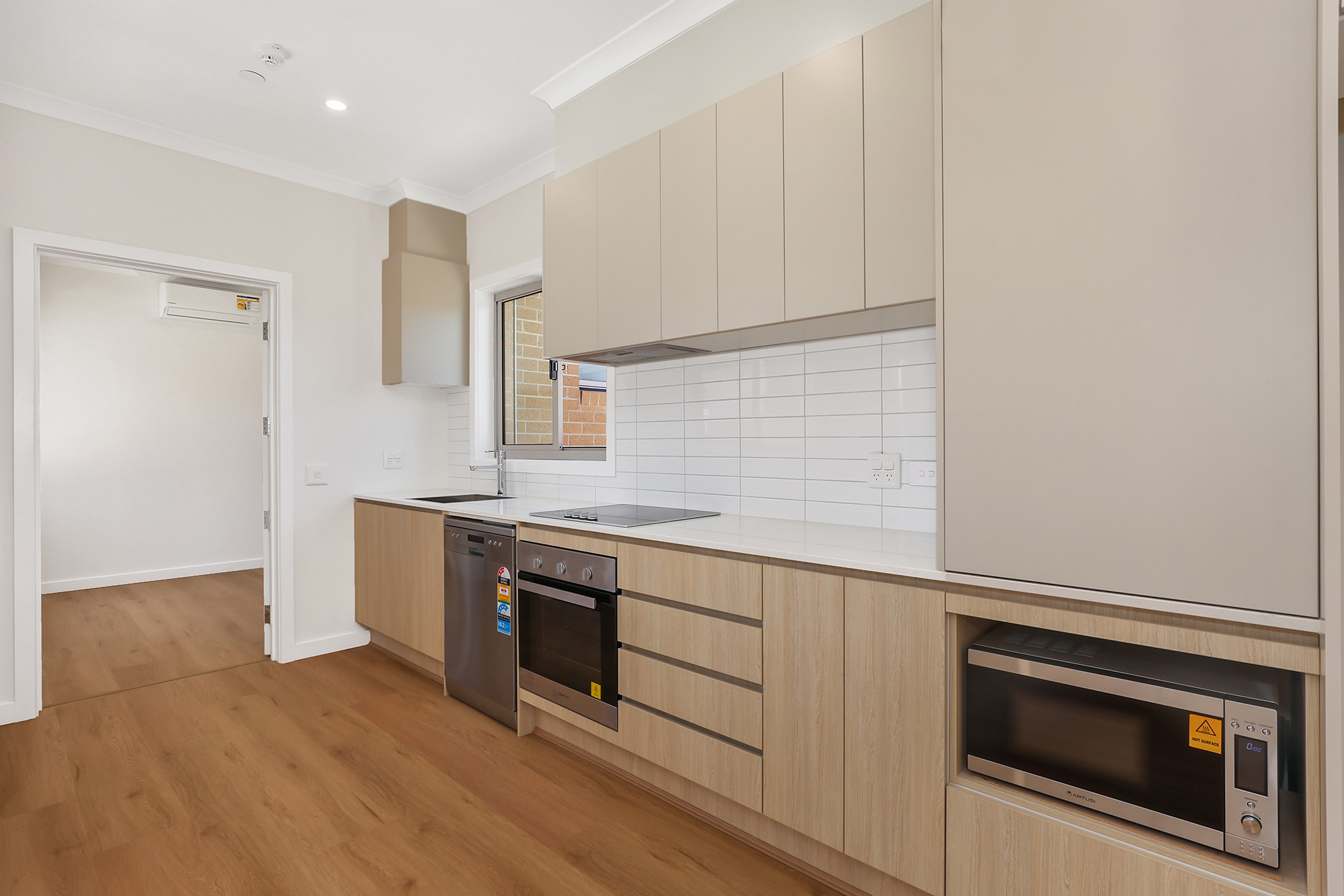 One-bedroom robust villa in Melton - just minutes to High Street! — Home image 5