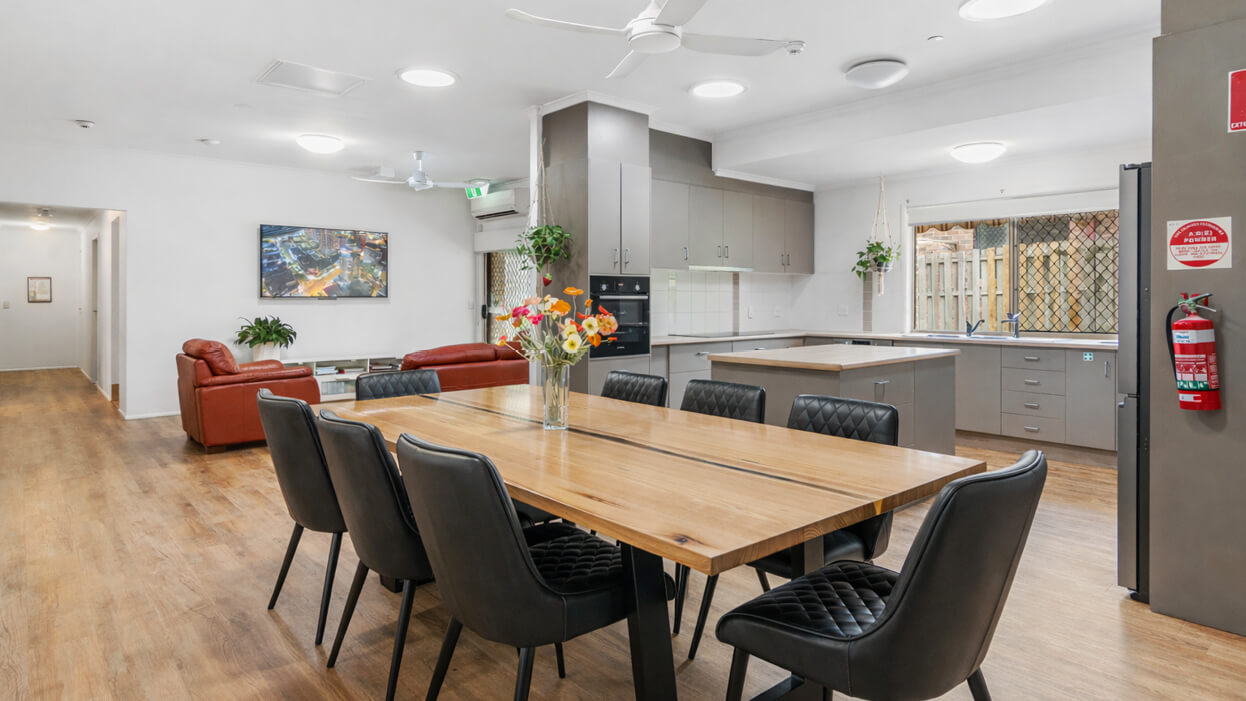 A connected and welcoming household in Coopers Plains — Home image 4
