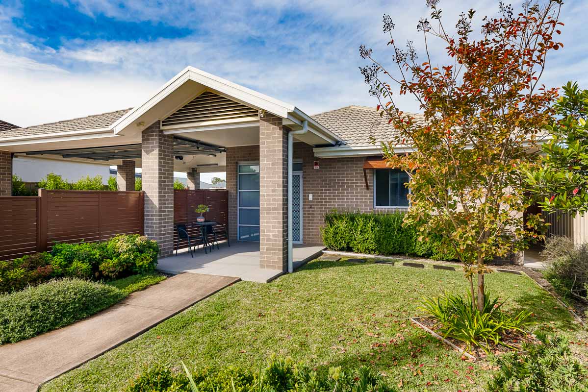 Enjoy living in a large home with close access to community shops and cafes in Adamstown