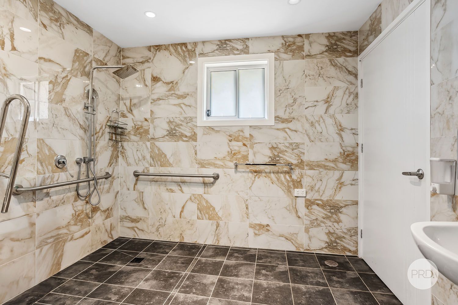 Wheelchair Accessible SIL Home in  Lugarno — Home image 3