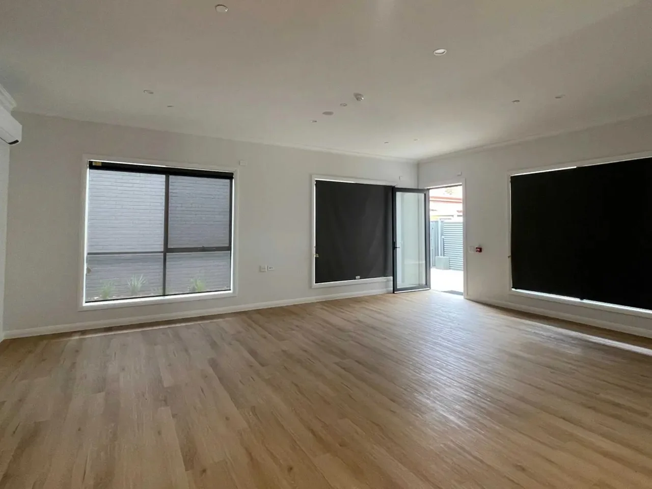Goodwood - 1 Vacancy in 2 Client Bedroom Residence High Physical Support — Home image 5