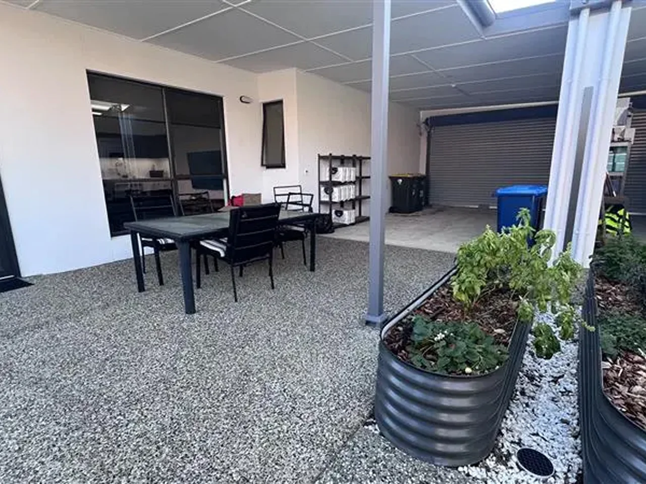 Goodwood - 1 Vacancy in 2 Client Bedroom Residence High Physical Support — Home image 8