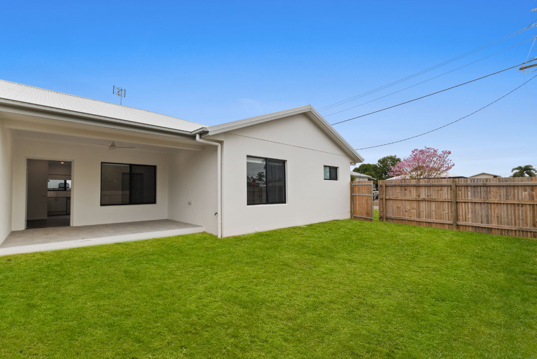 Gulliver QLD 4812 — Home image 2