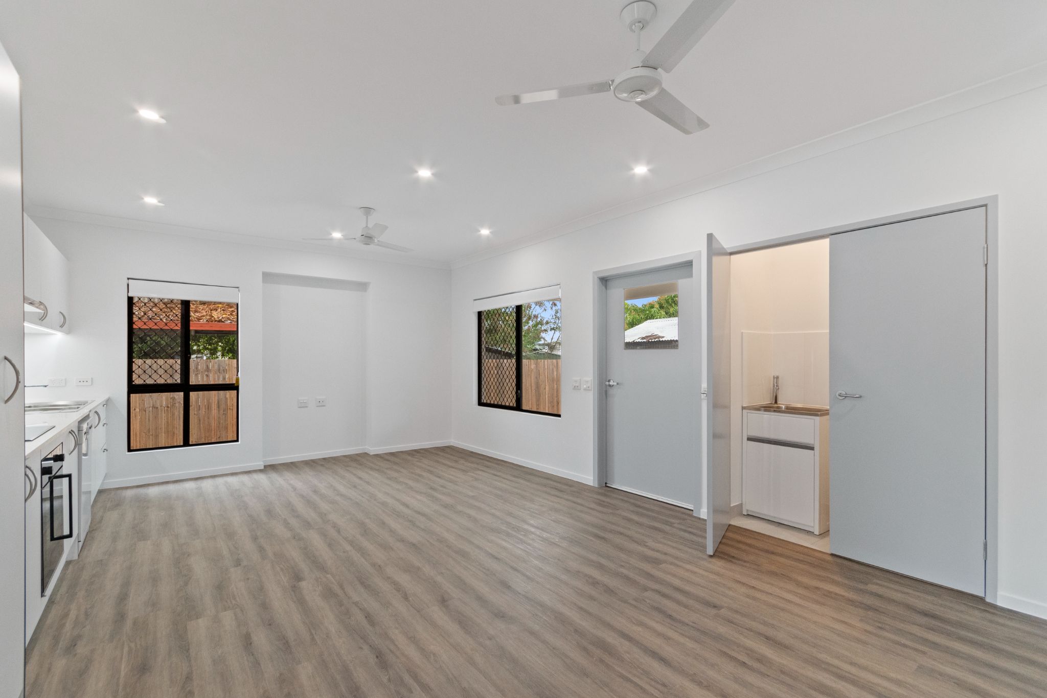 Gulliver QLD 4812 — Home image 4