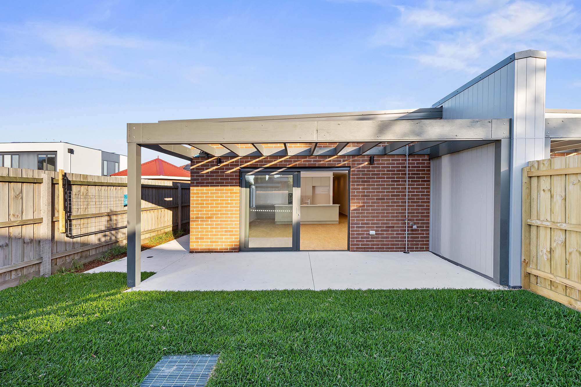 2 Bed High Physical Support House Just Moments From Chelsea Beach! — Home image 6