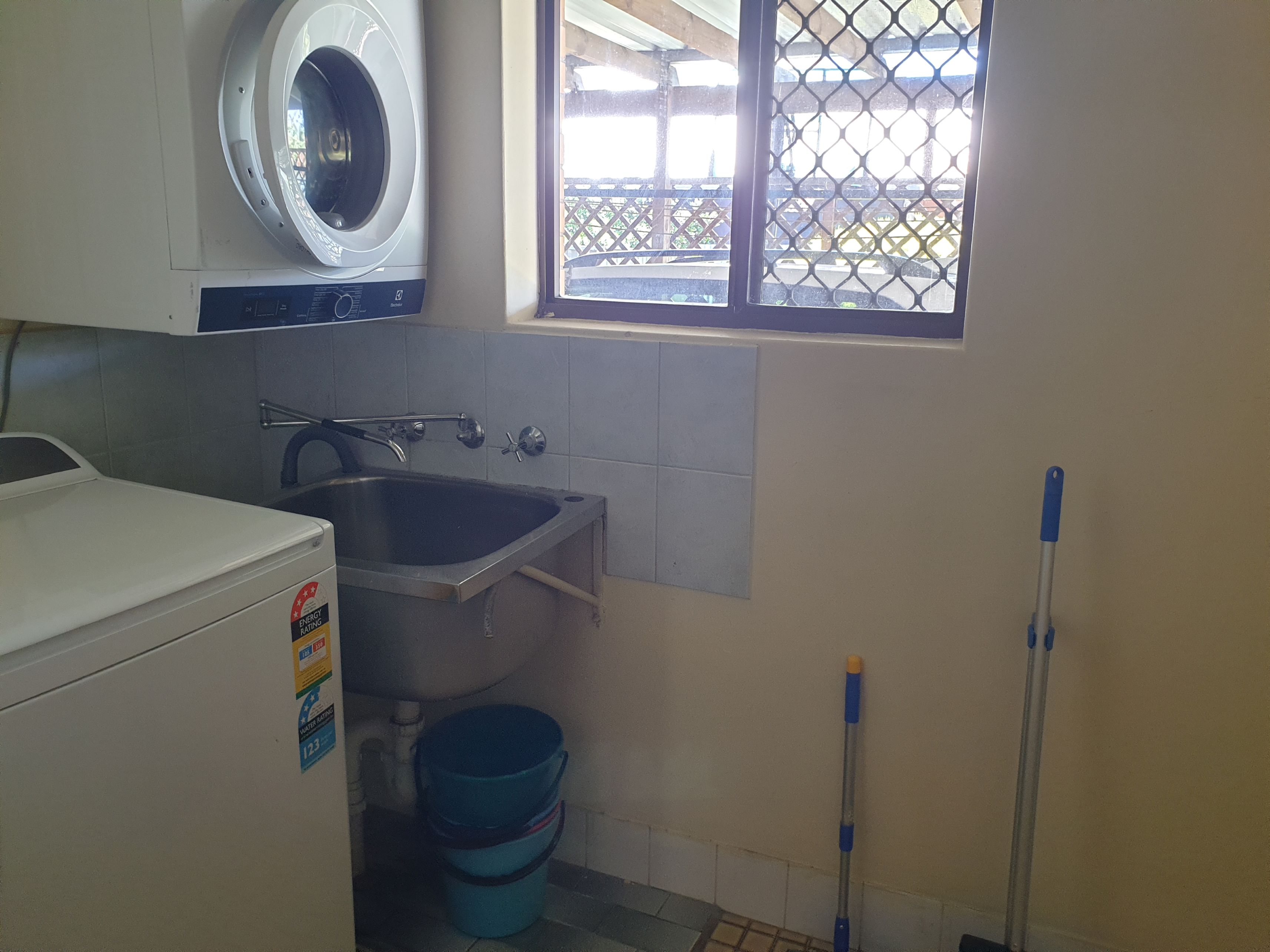One bedroom available - Shared House - BASIC SDA property — Home image 8