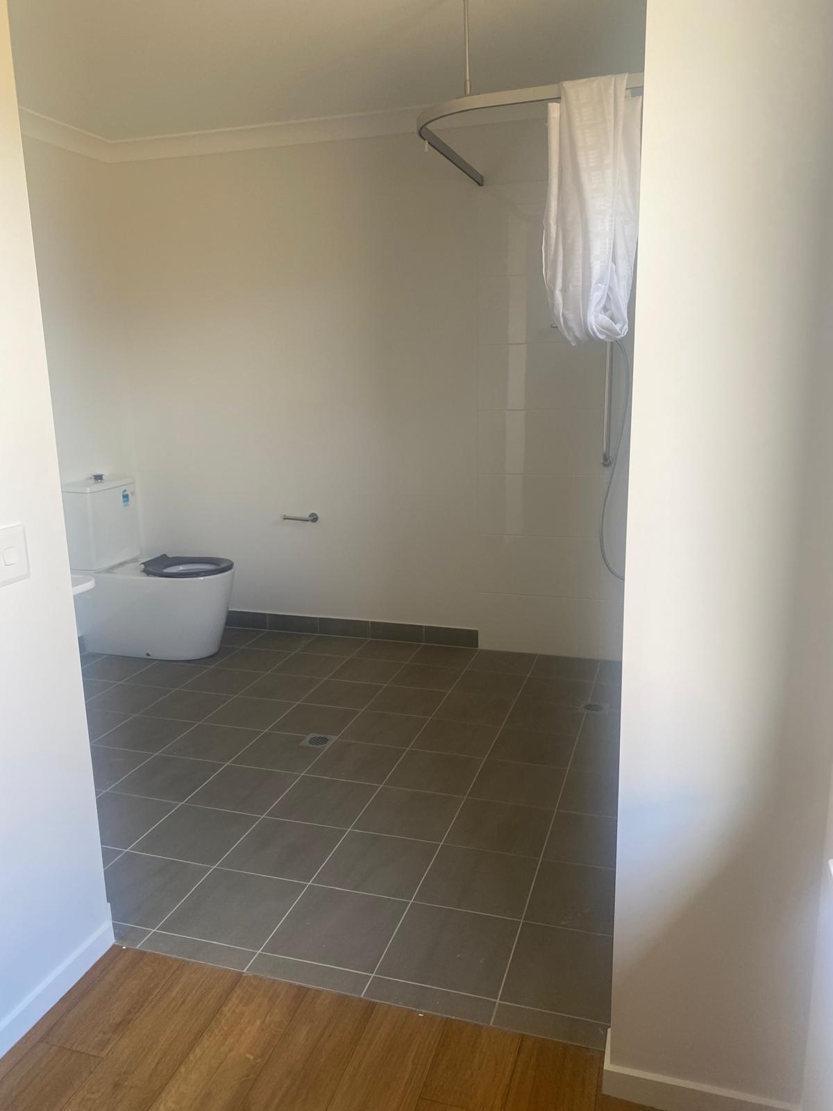 BE THE FIRST TENANT: Brand New 2 Res + OOA Home — Home image 6