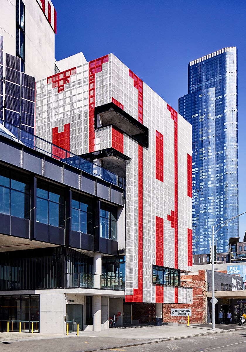 Stunning city views and A1 location — Home image 6