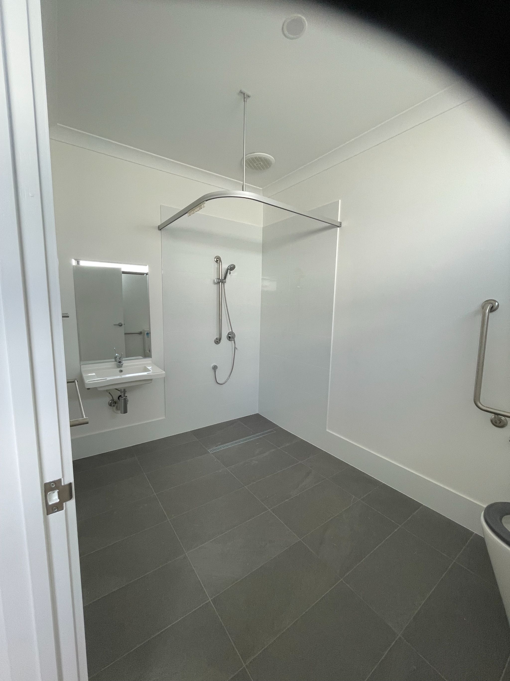 3 BR High Physical Support House with 2 Living Areas – Davoren Park — Home image 6