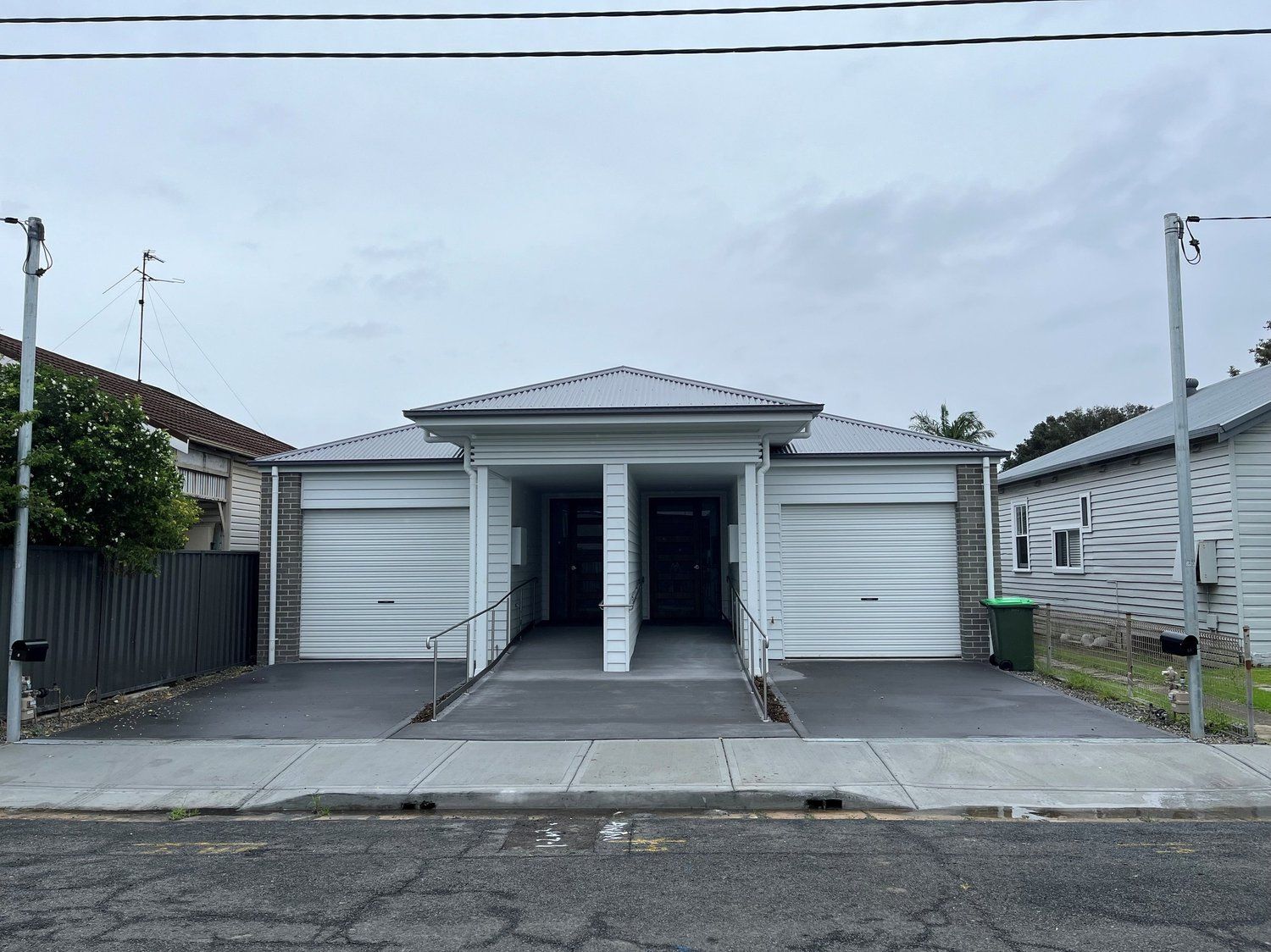 Duplex in Mayfield