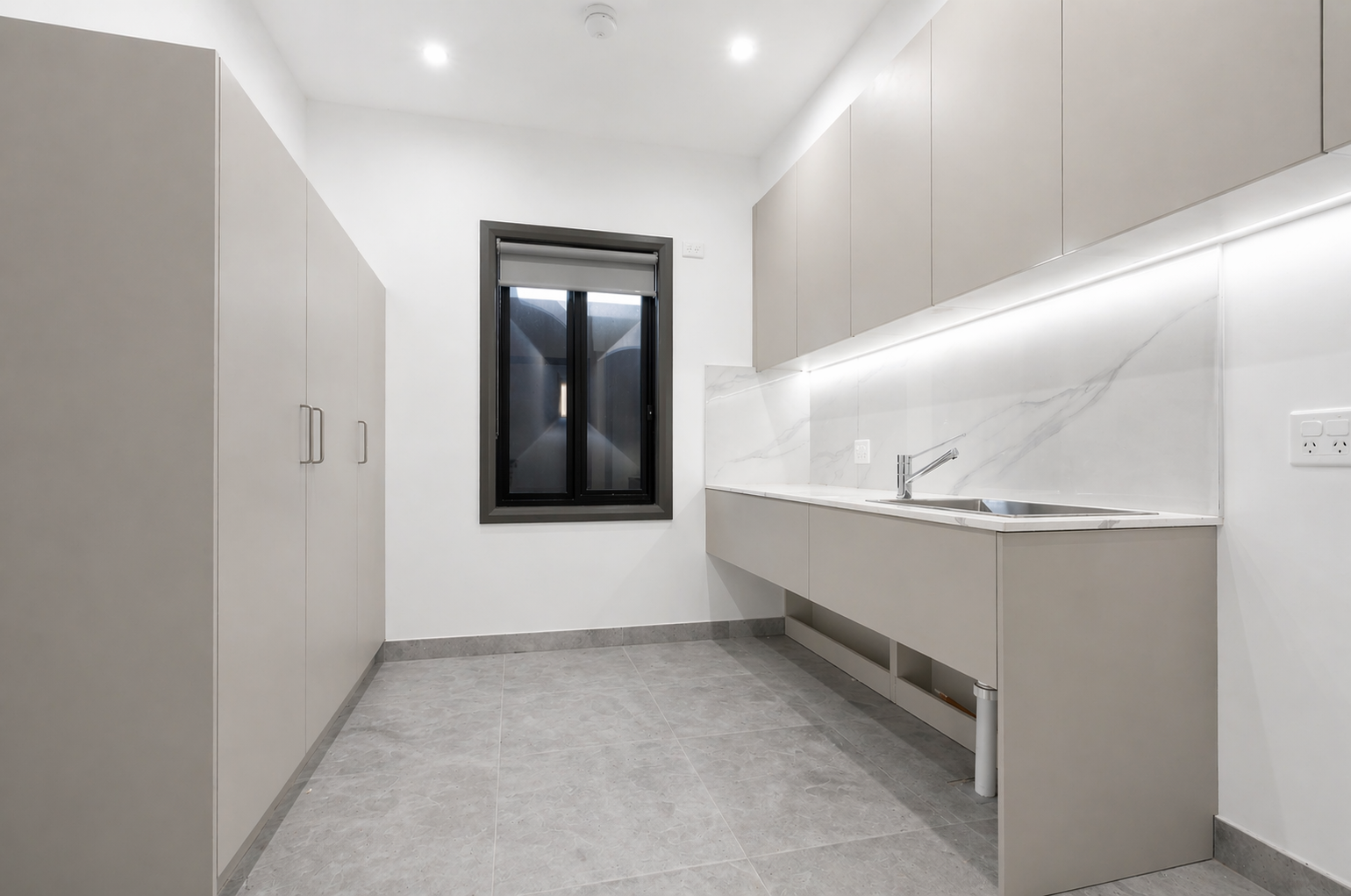 SDA HPS 2 Bedroom House plus OOA Altona Meadows, Vic  144 — Home image 9