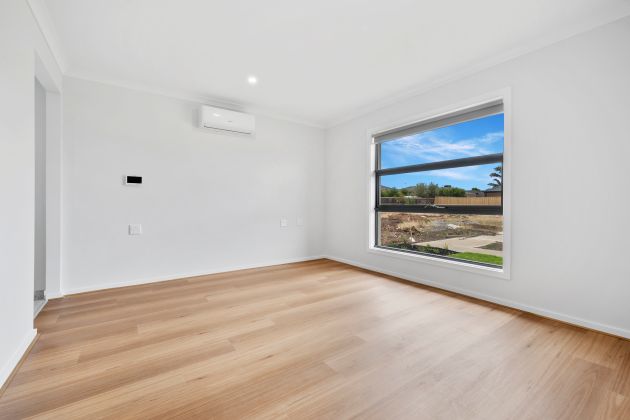 Beautiful Accessible SIL in Clyde North - TAC / NDIS / NIISQ & DFFH — Home image 8
