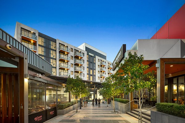 Heart of Epping: Accessible Living, Connected & Convenient — Home image 4