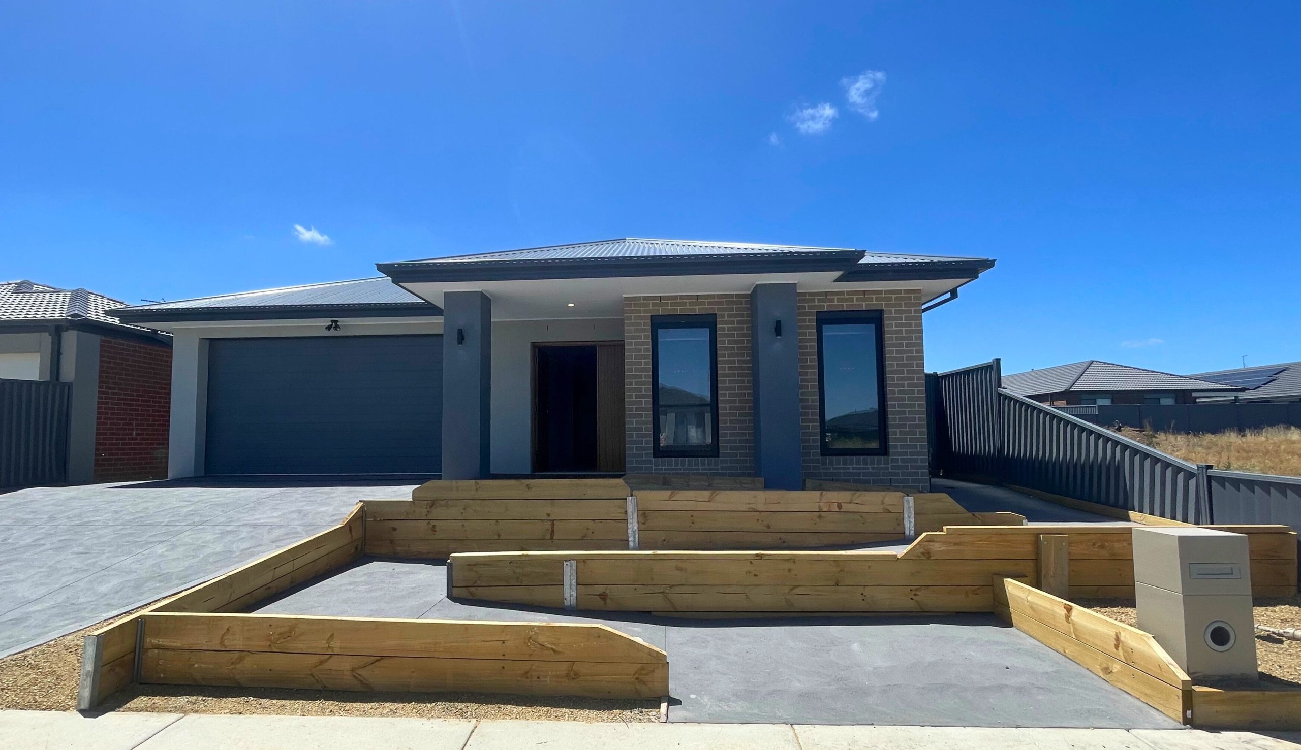 WILLOBY HPS & BARIATRIC FEATURES - Alfredton, Victoria in Alfredton