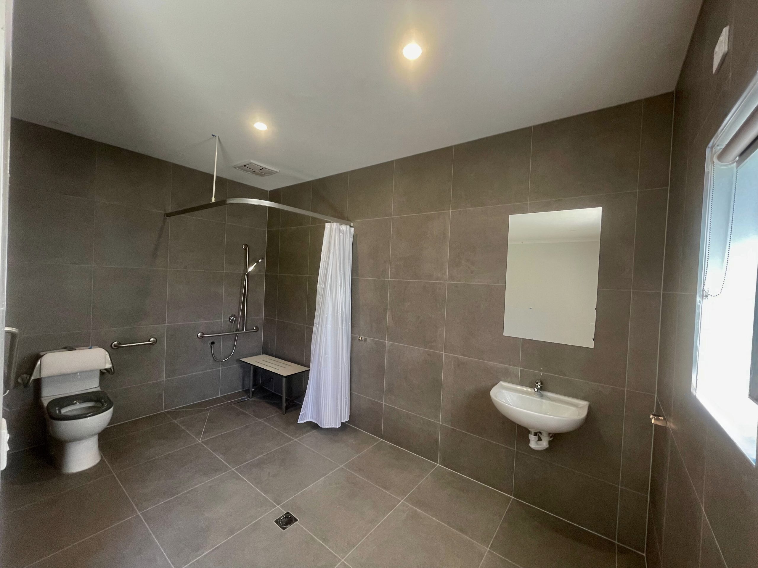 WILLOBY HPS & BARIATRIC FEATURES - Alfredton, Victoria — Home image 7