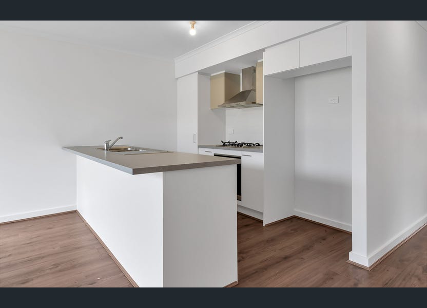 SIL/ MTA Vacancy: Newly built NDIS home in Blakeview — Home image 5
