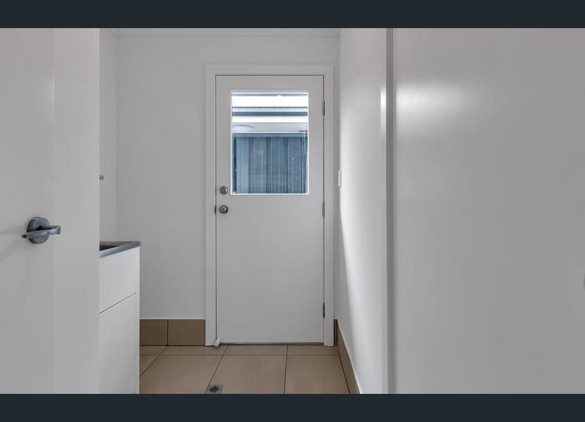 SIL/ MTA Vacancy: Newly built NDIS home in Blakeview — Home image 9