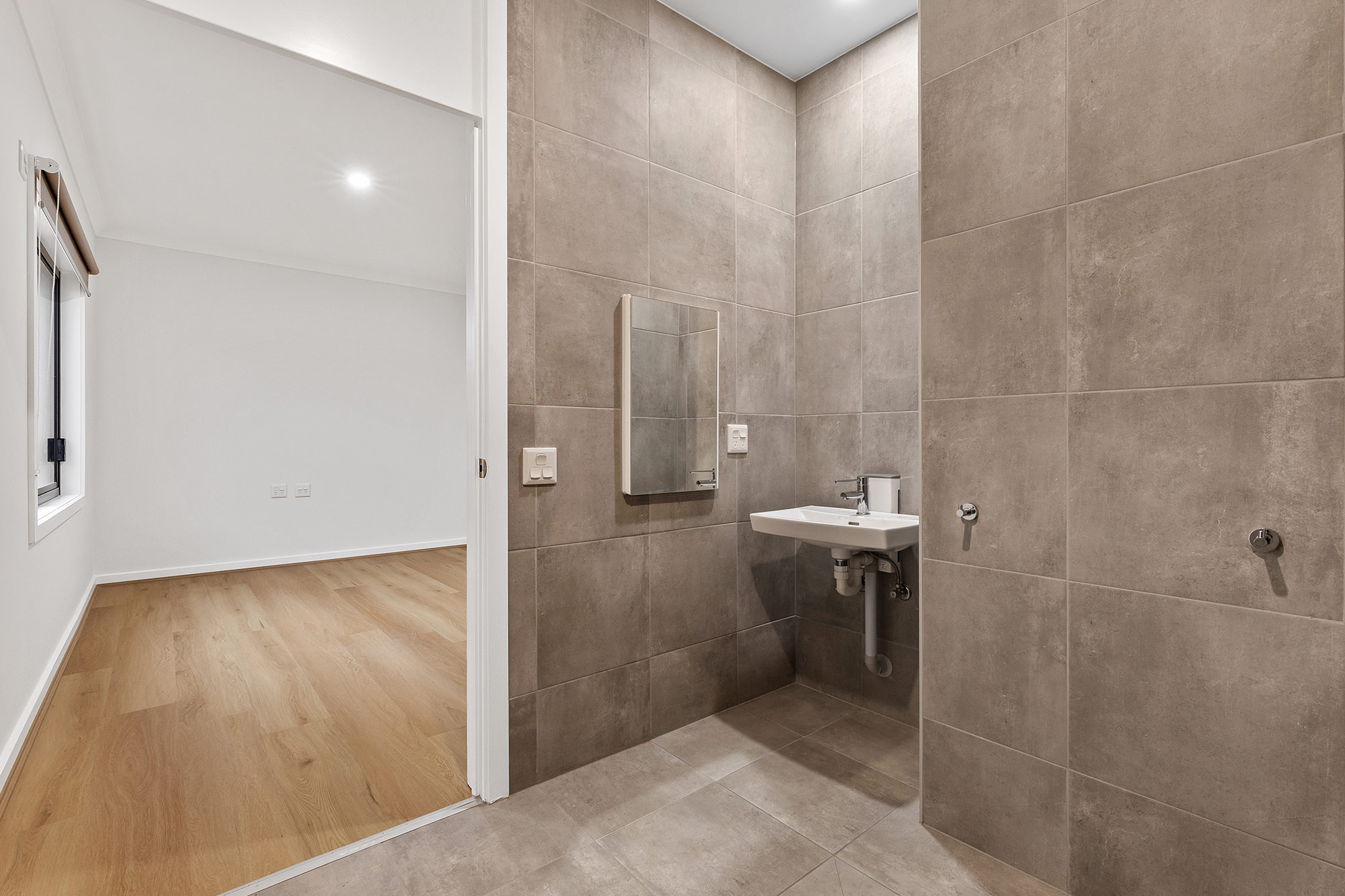 Modern High Physical Support House With Urban Flair In Broadmeadows — Home image 12