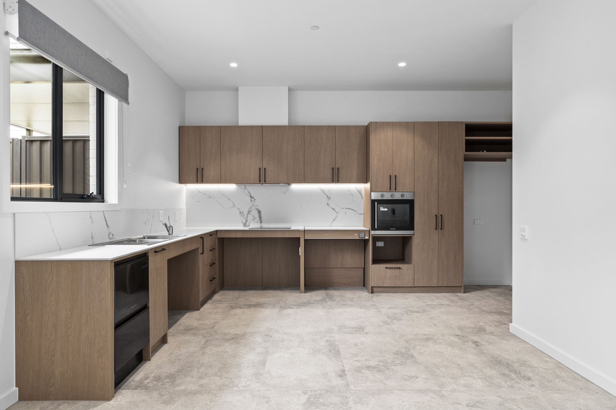 ✨ Discover Your Ideal Home in Tullamarine – Where Accessibility Meets Comfort — Home image 2
