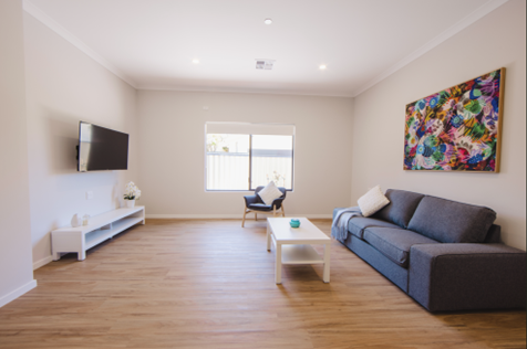 1 Vacancy - 3 bedroom House - Grey st, Cannington, WA — Home image 4