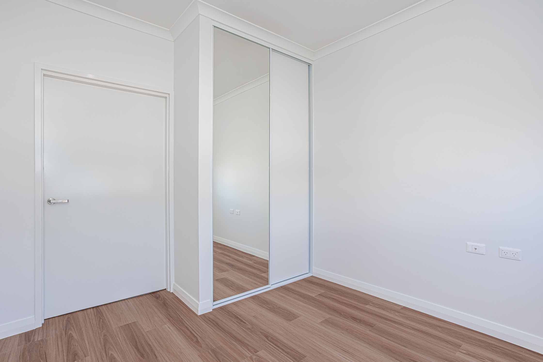 3 BR Beachside High Physical Support Home with OOA Room – Jindalee in Jindalee