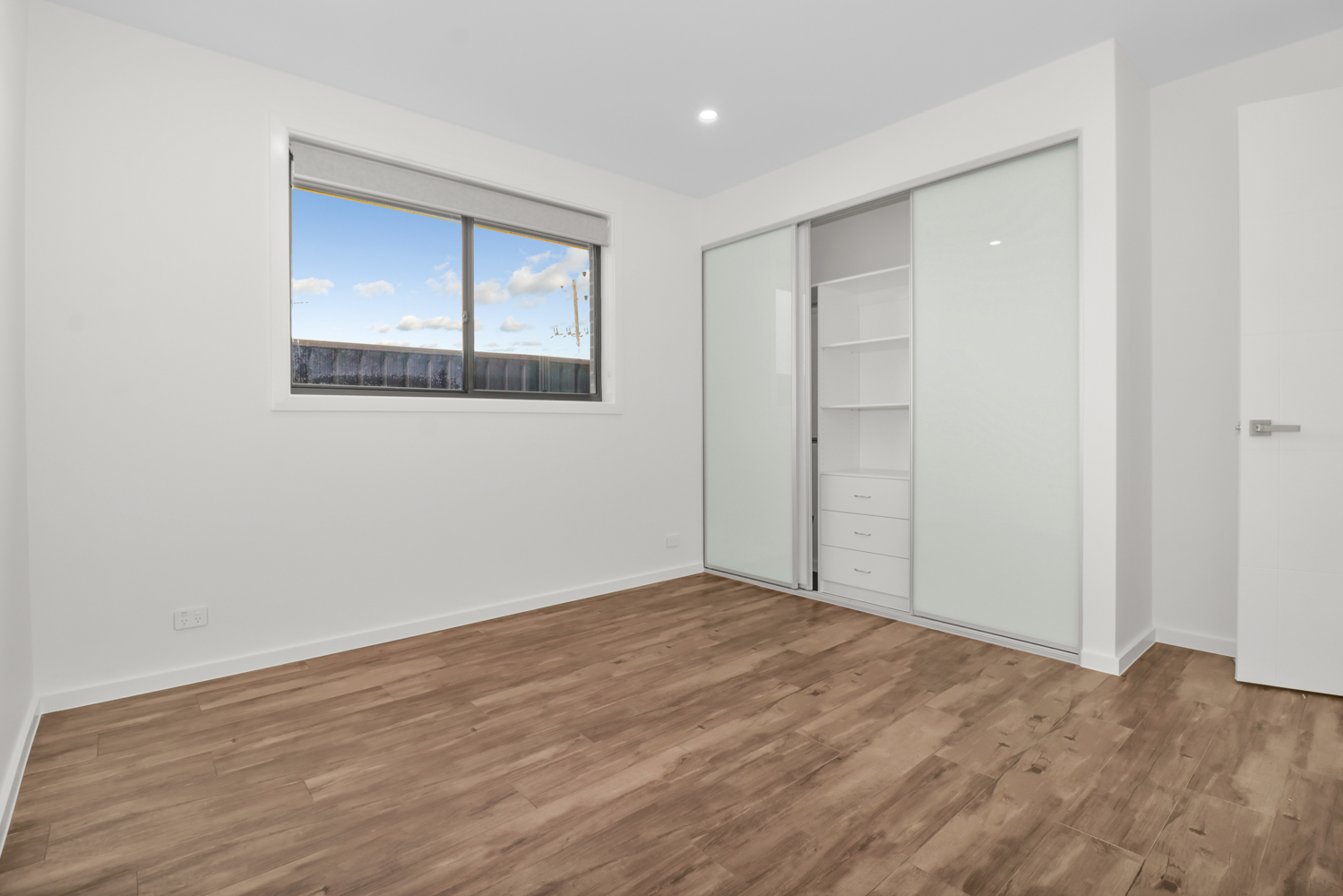 Well Maintained and peaceful living in Quakers Hill — Home image 4
