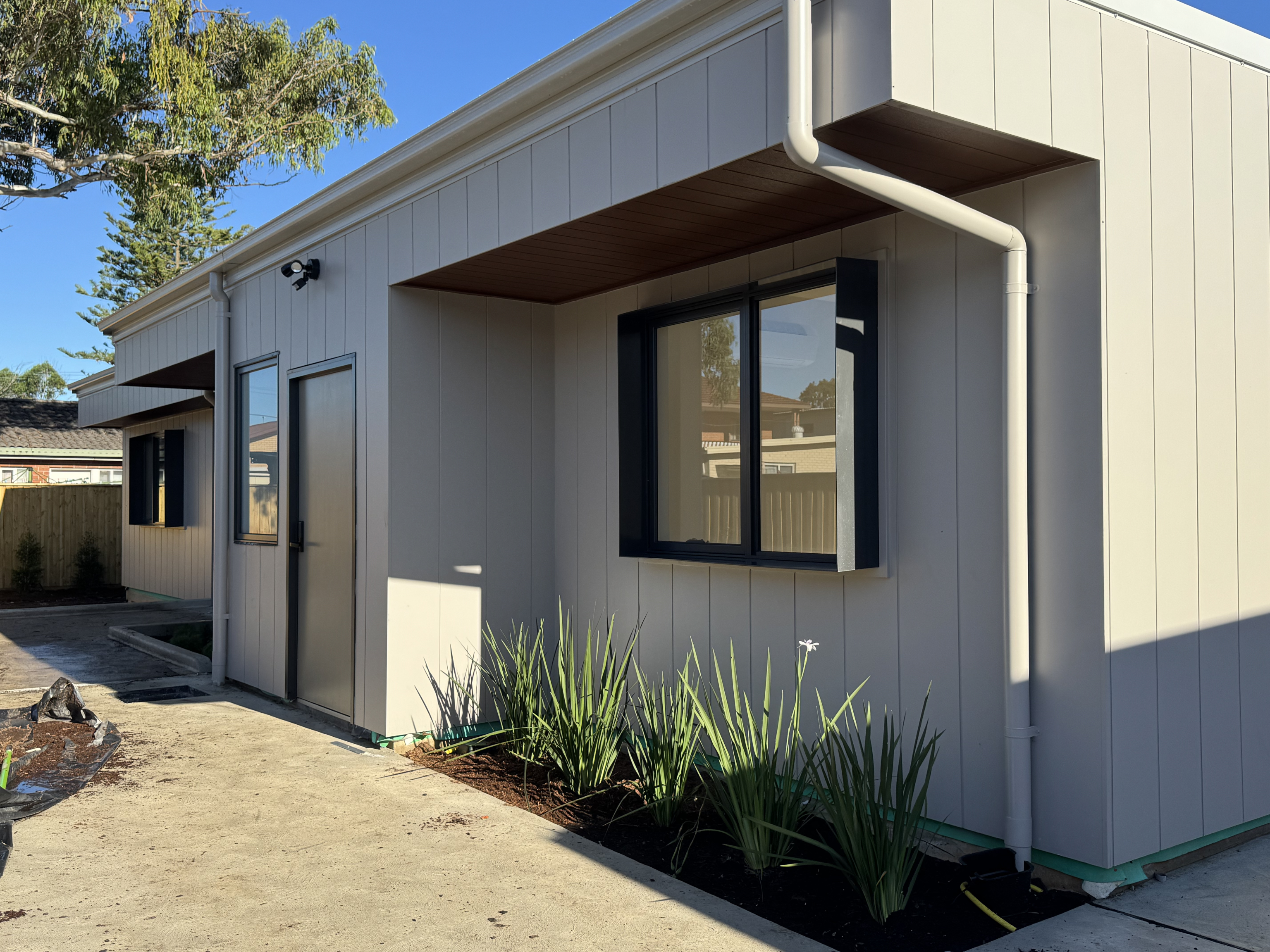 Fairfield East, NSW - House & Villa — Home image 5