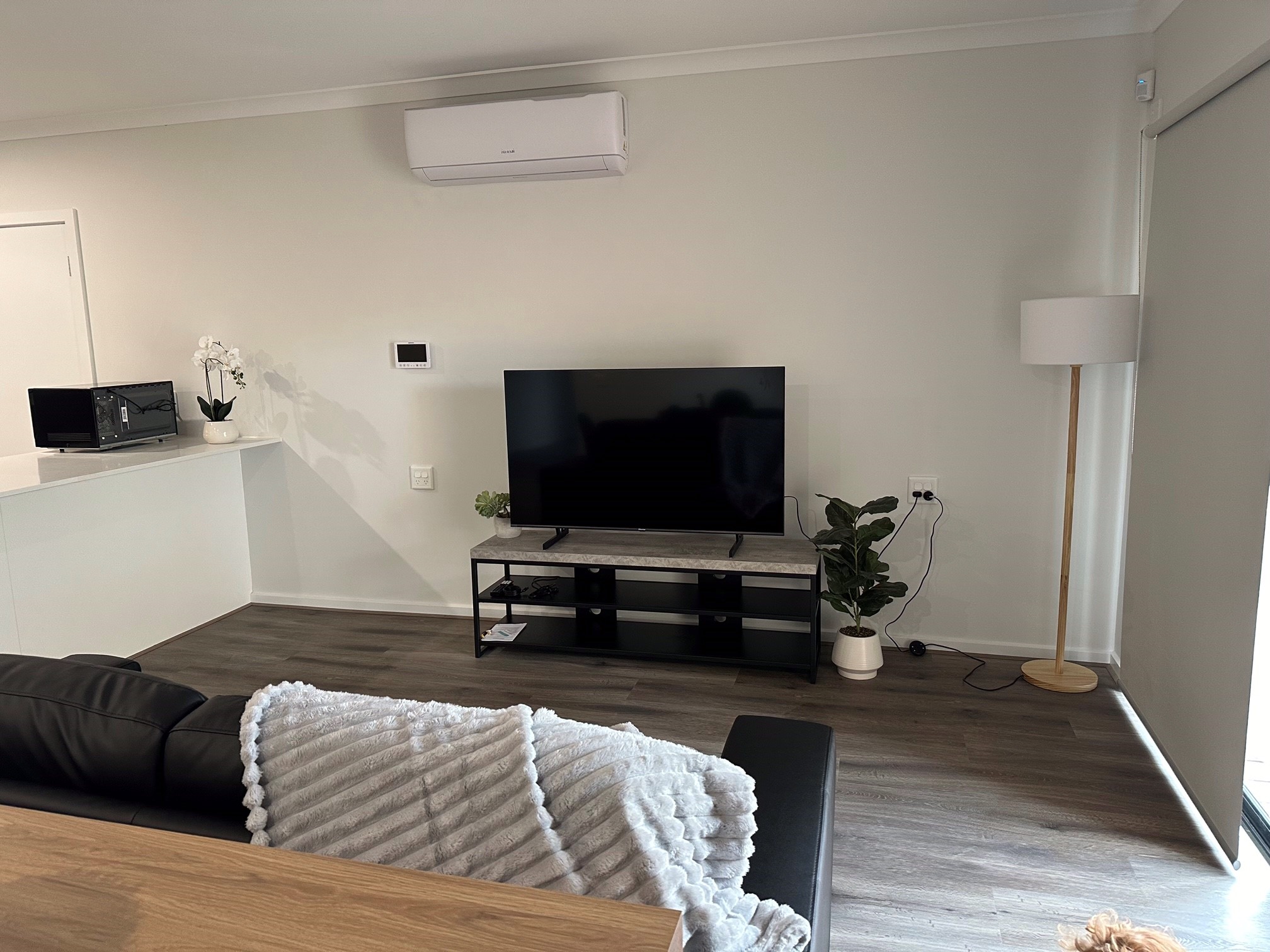 Charming 3 Bedroom Haven - Space, Style & Comfort All in One! — Home image 4