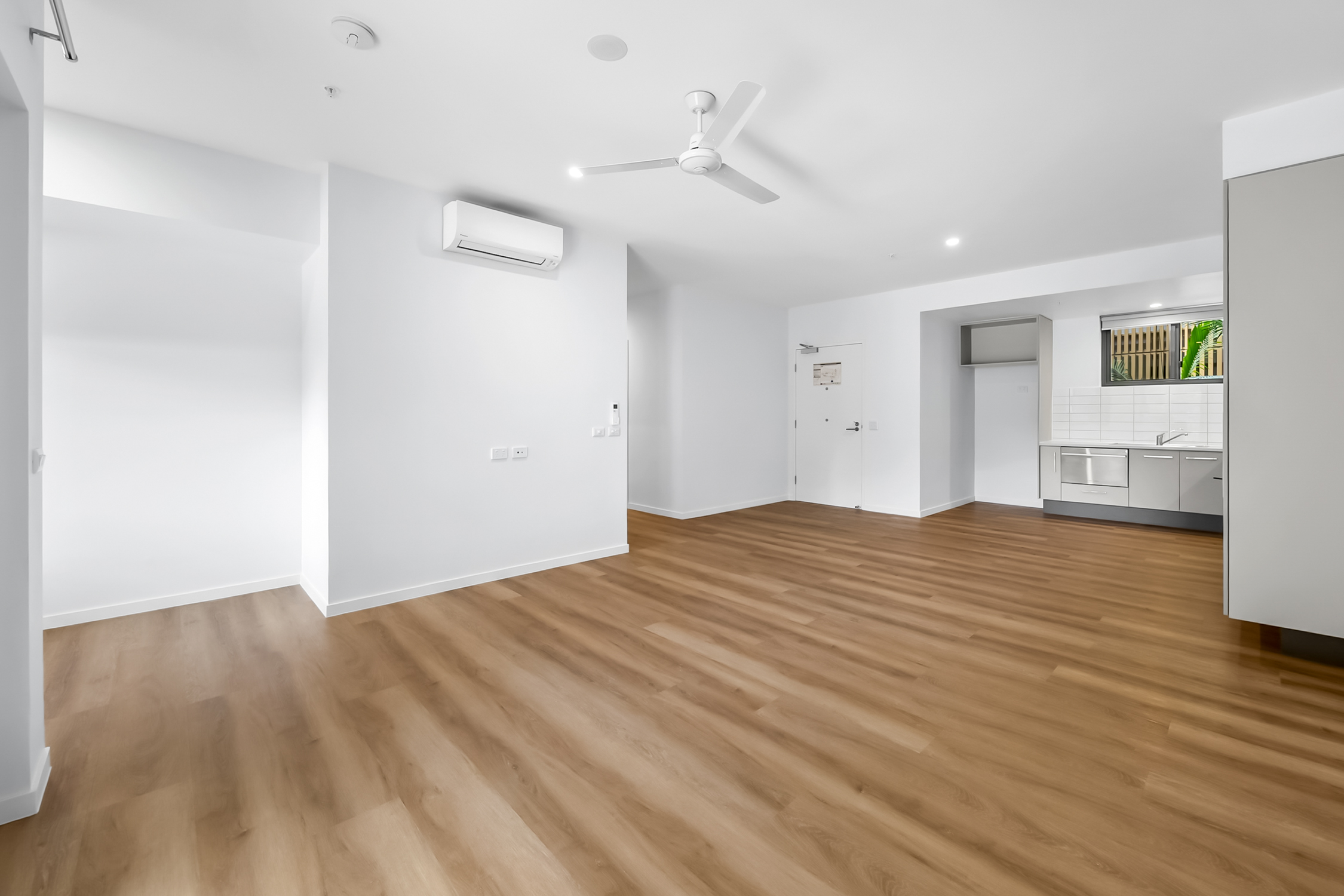 Parklands Apartments- Little Mountain QLD 4551 — Home image 8