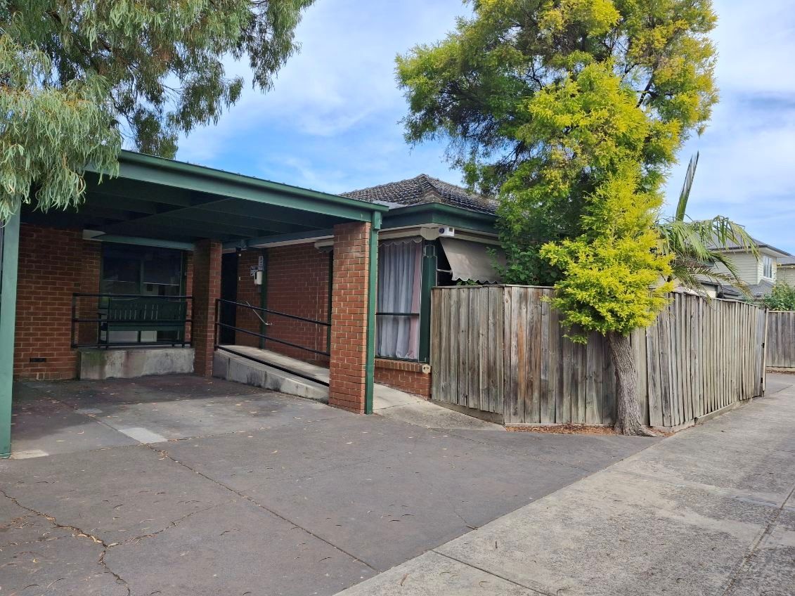 Mitcham — Home image 12