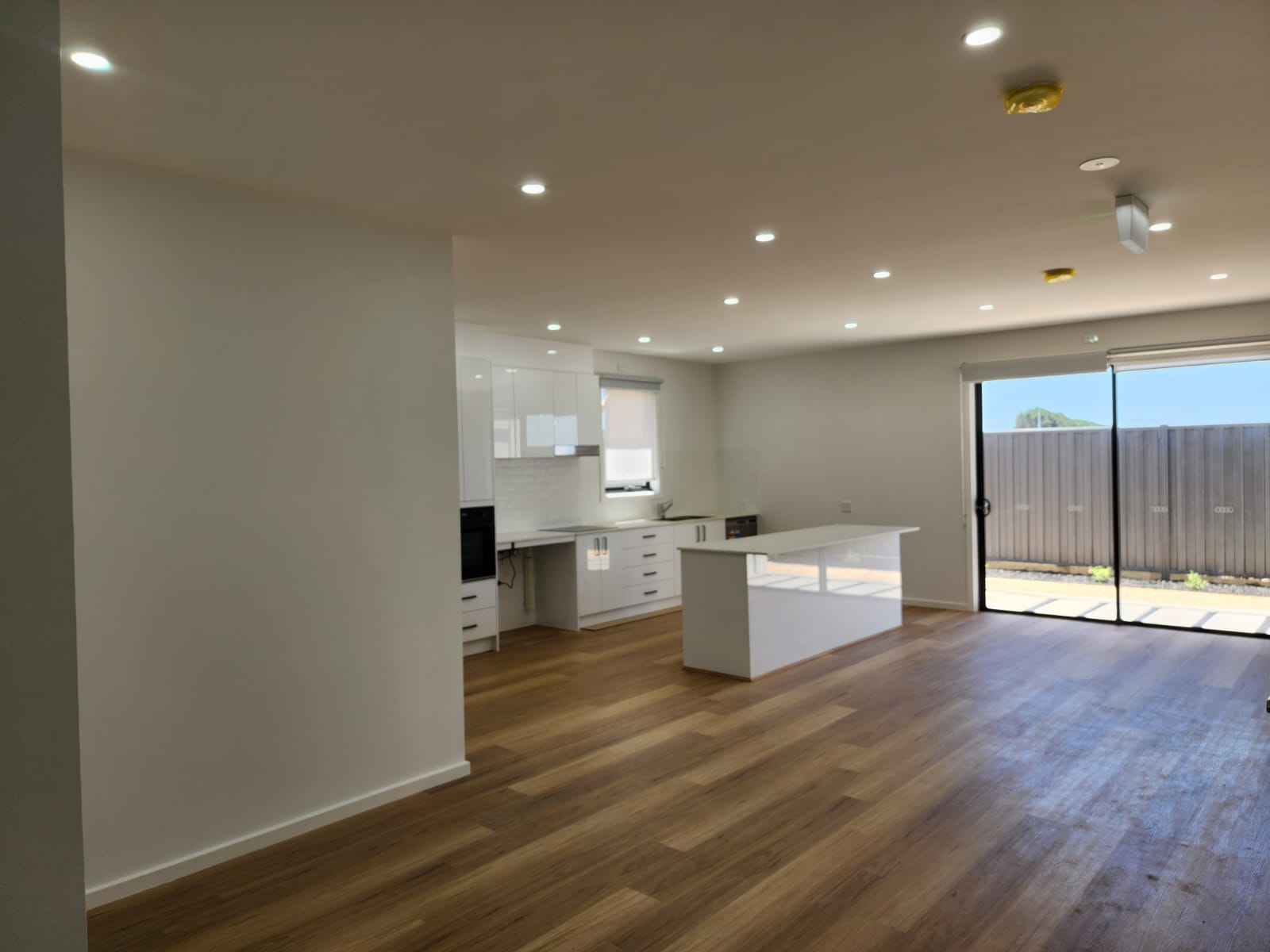 Brand-New Luxury High Physical Support (HPS) SDA Home — Home image 3