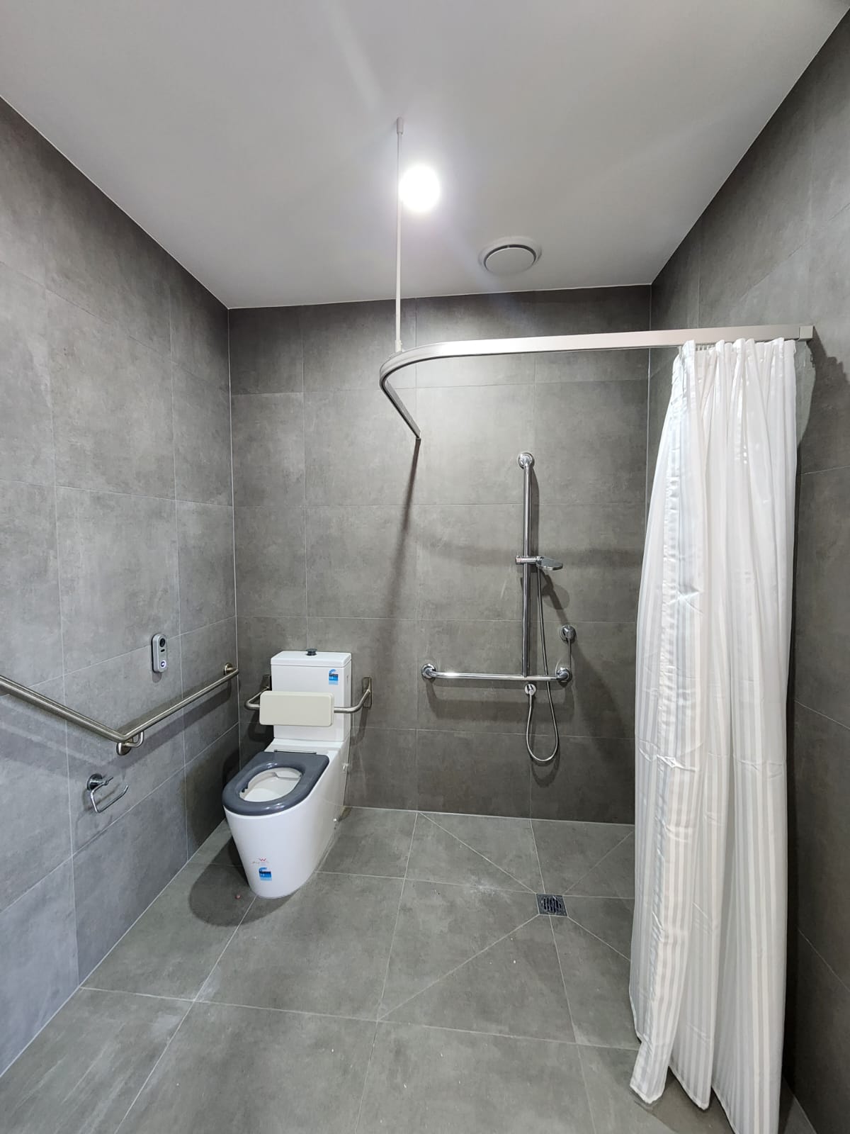 Brand-New Luxury High Physical Support (HPS) SDA Home — Home image 19