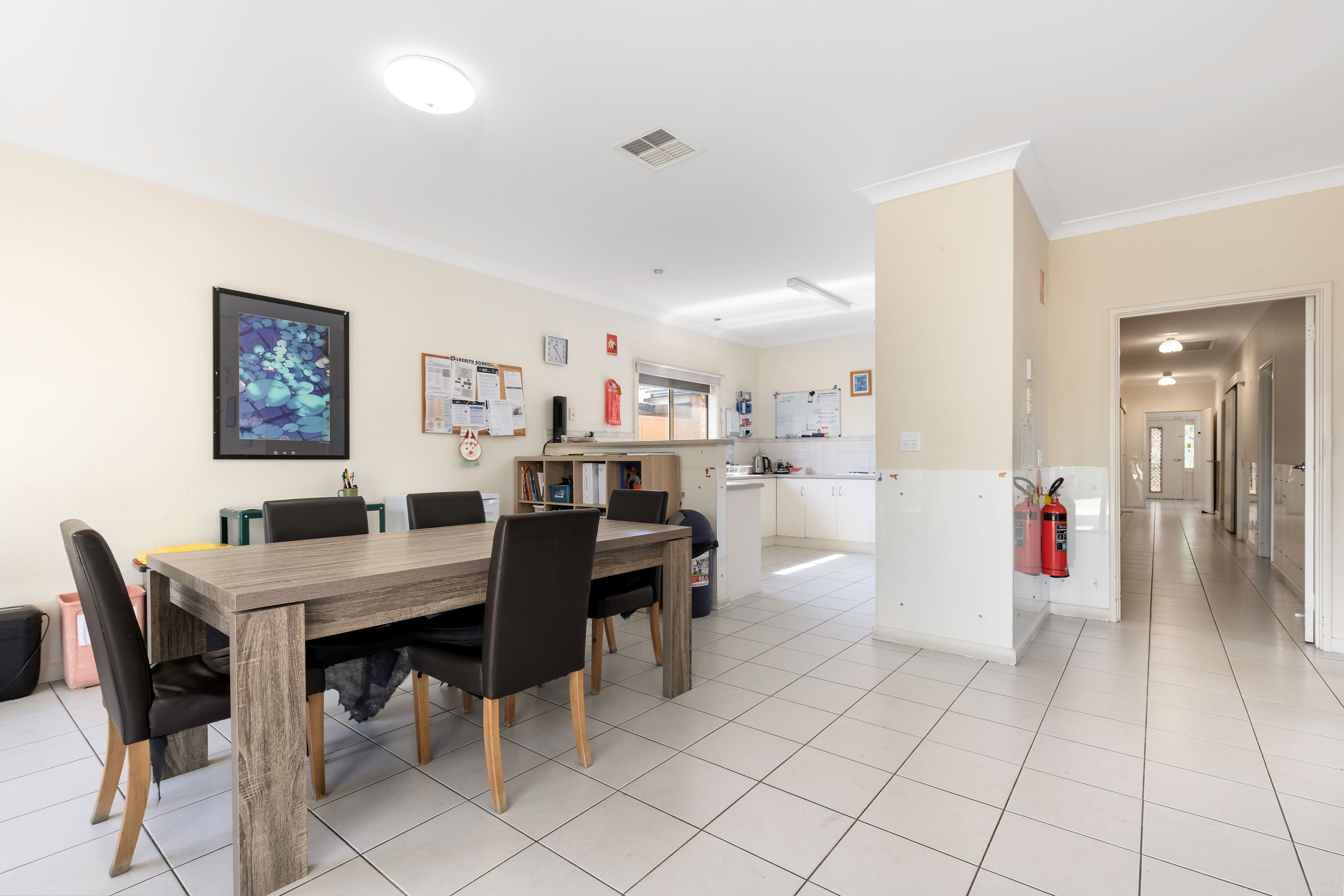 Ferryden Park - 1 Vacancy in 4 Bedroom Residence Basic — Home image 8