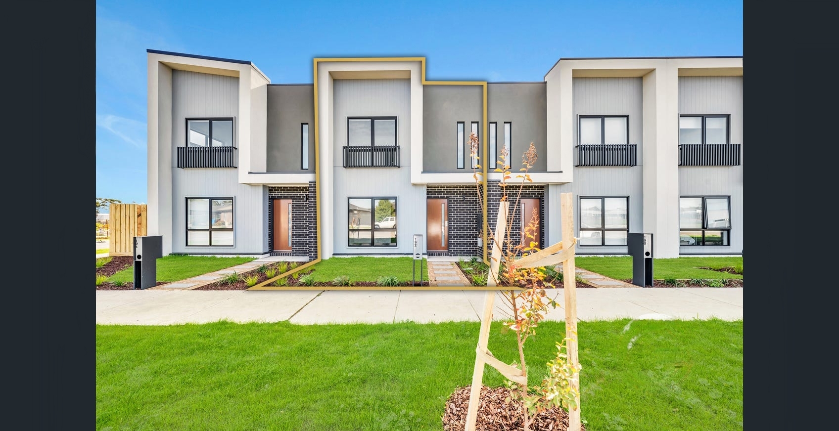 Accessible Accommodation in Cranbourne West - Available now for STA/MTA in Cranbourne West