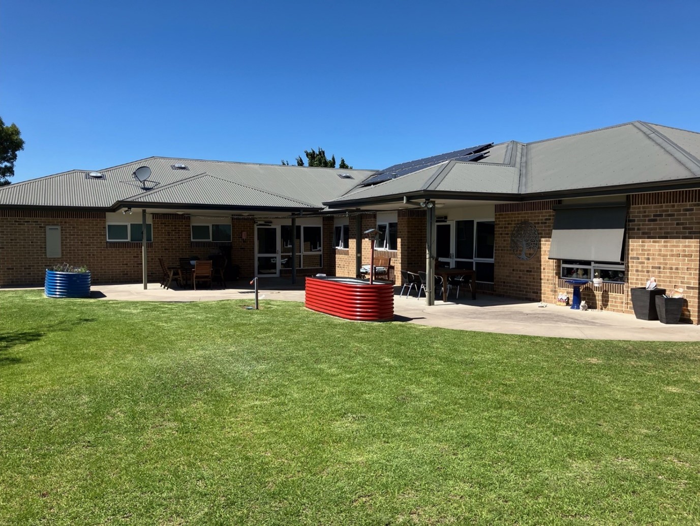 Horsham: High Physical Support house in Horsham